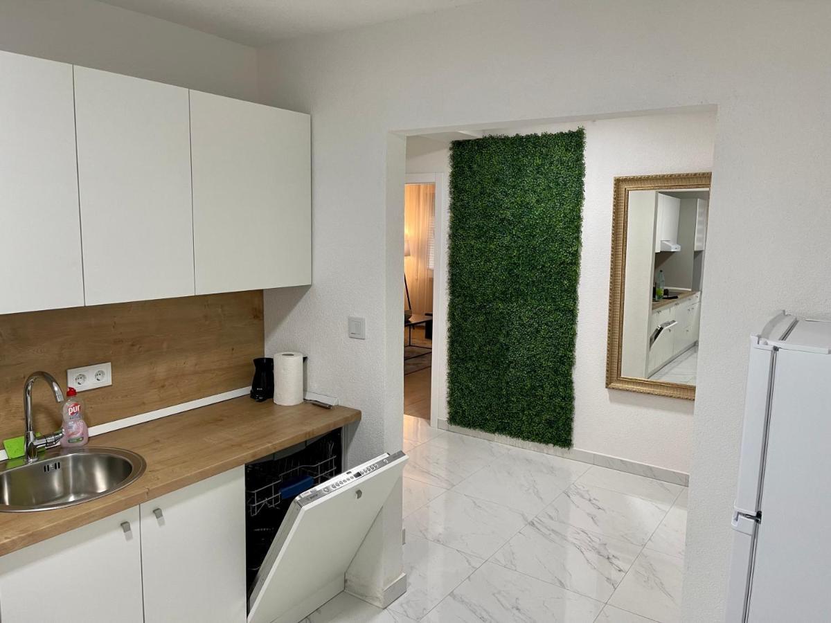 Anet Apartman Visoko Extérieur photo