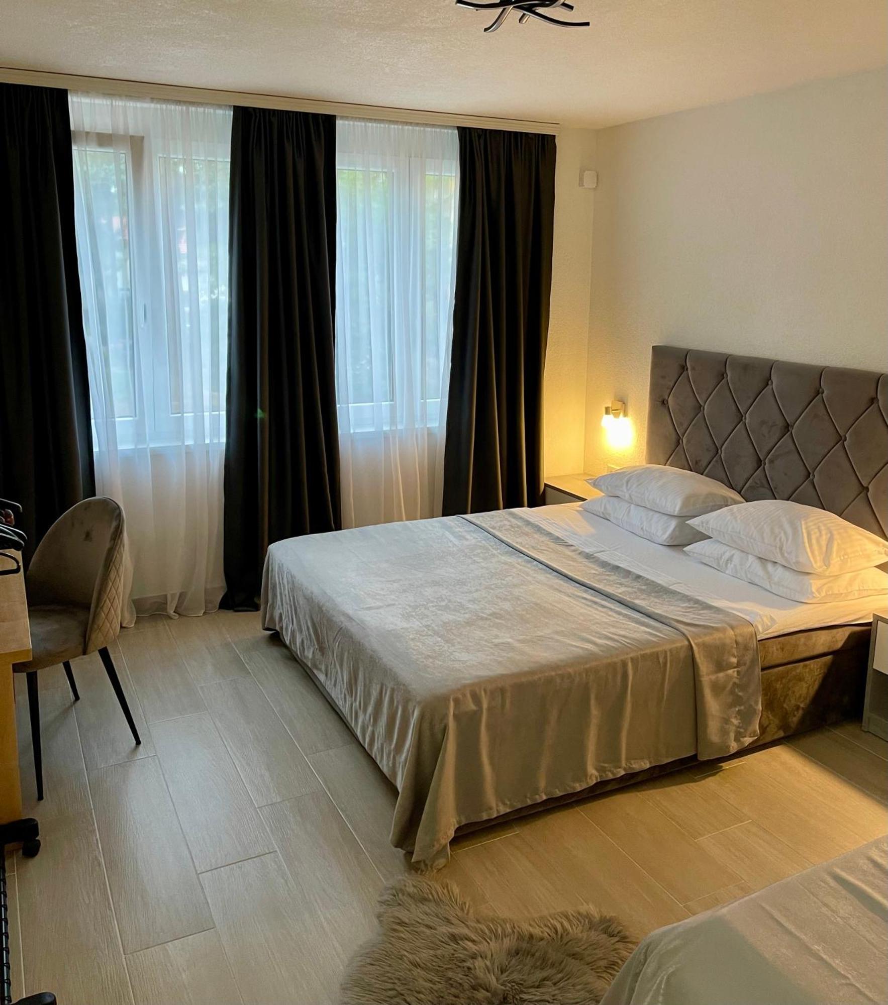 Anet Apartman Visoko Extérieur photo